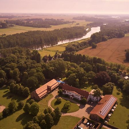 Relais & Chateaux Gutshaus Stolpe Hotel Stolpe an der Peene Luaran gambar