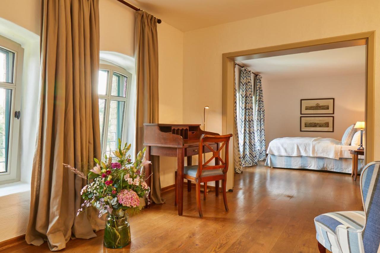 Relais & Chateaux Gutshaus Stolpe Hotel Stolpe an der Peene Luaran gambar